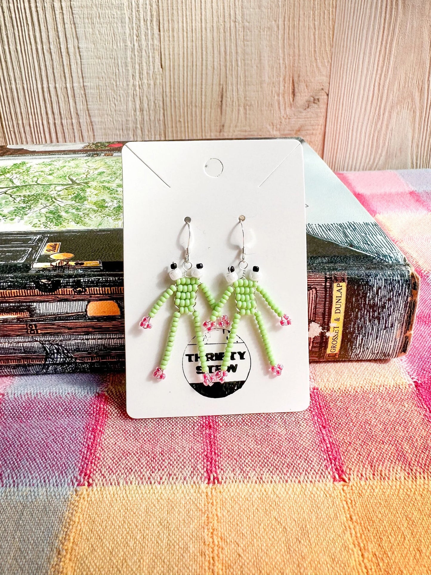 Frog Earrings - Handmade Beaded Silver Frog Earrings