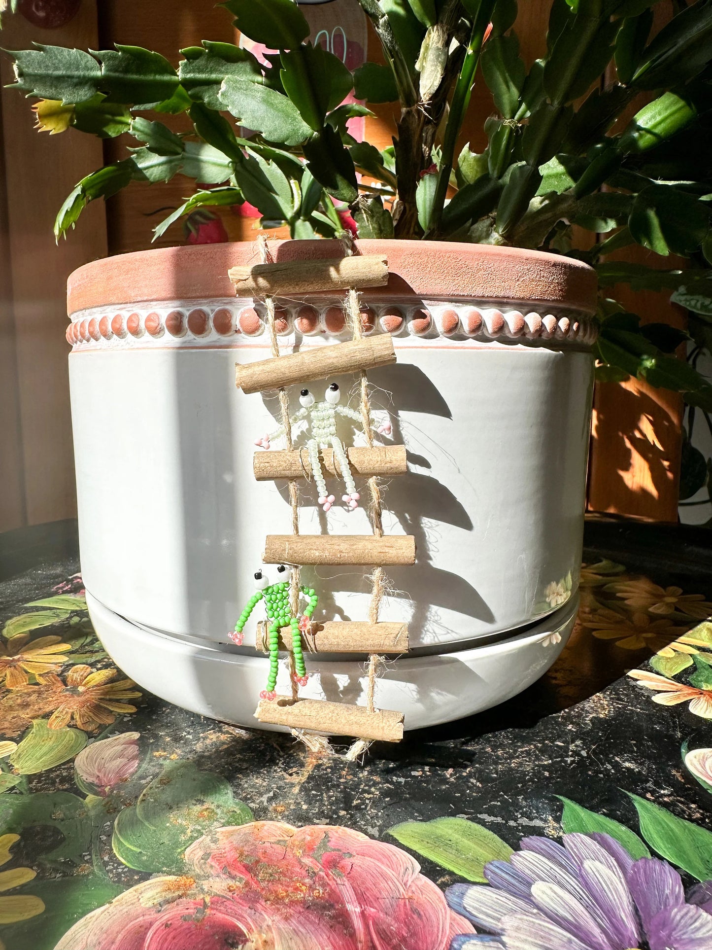 Frogs on Ladders - Handmade Beaded Frog Pot Hanger Plant Accessory